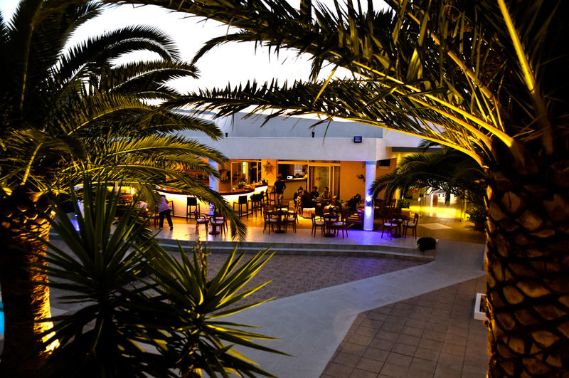 Golden Star Relax Hotel - Adults Only 16 Plus ตีกากี ภายนอก รูปภาพ