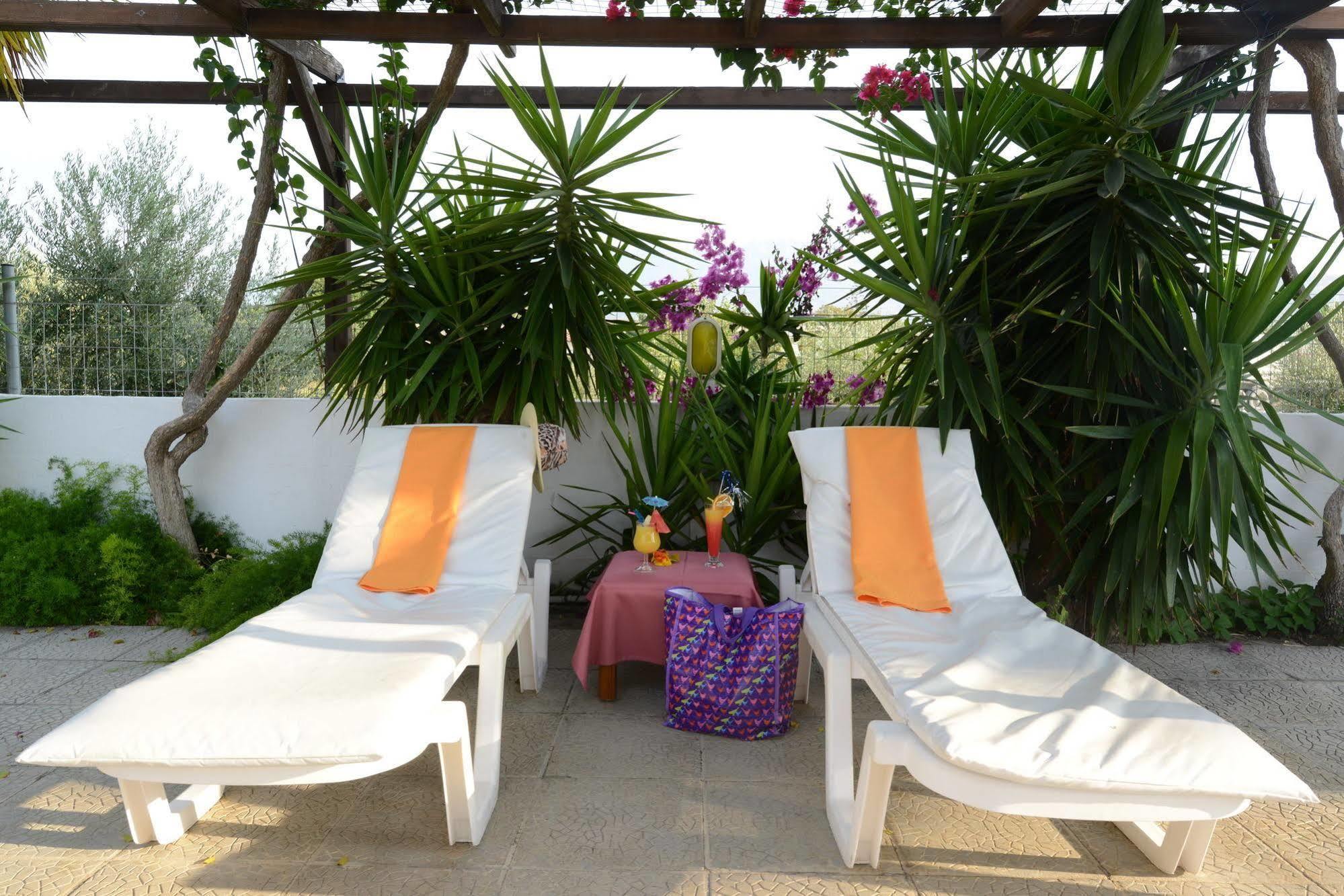 Golden Star Relax Hotel - Adults Only 16 Plus ตีกากี ภายนอก รูปภาพ
